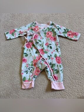 Angel Dear Baby Floral Sleeper Tie Snap Cotton Sleeper 3-6 Month